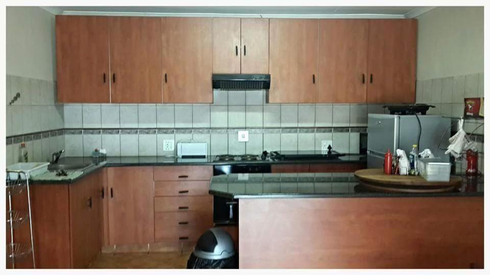 Lani'S Guest House - No Loadshedding Musina Esterno foto